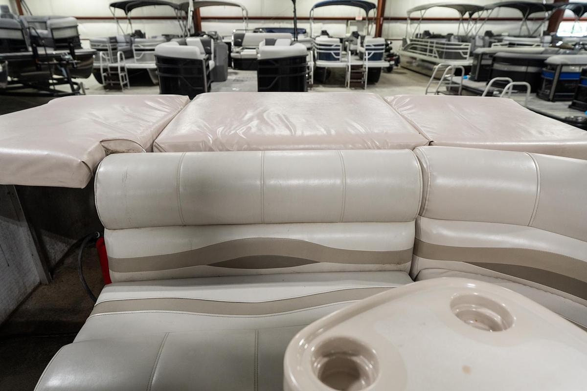 Used 1994 Harris Flote Boat