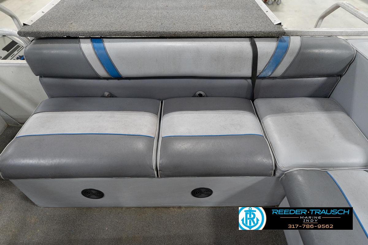 Used 1992 Sun Tracker Party Barge 24