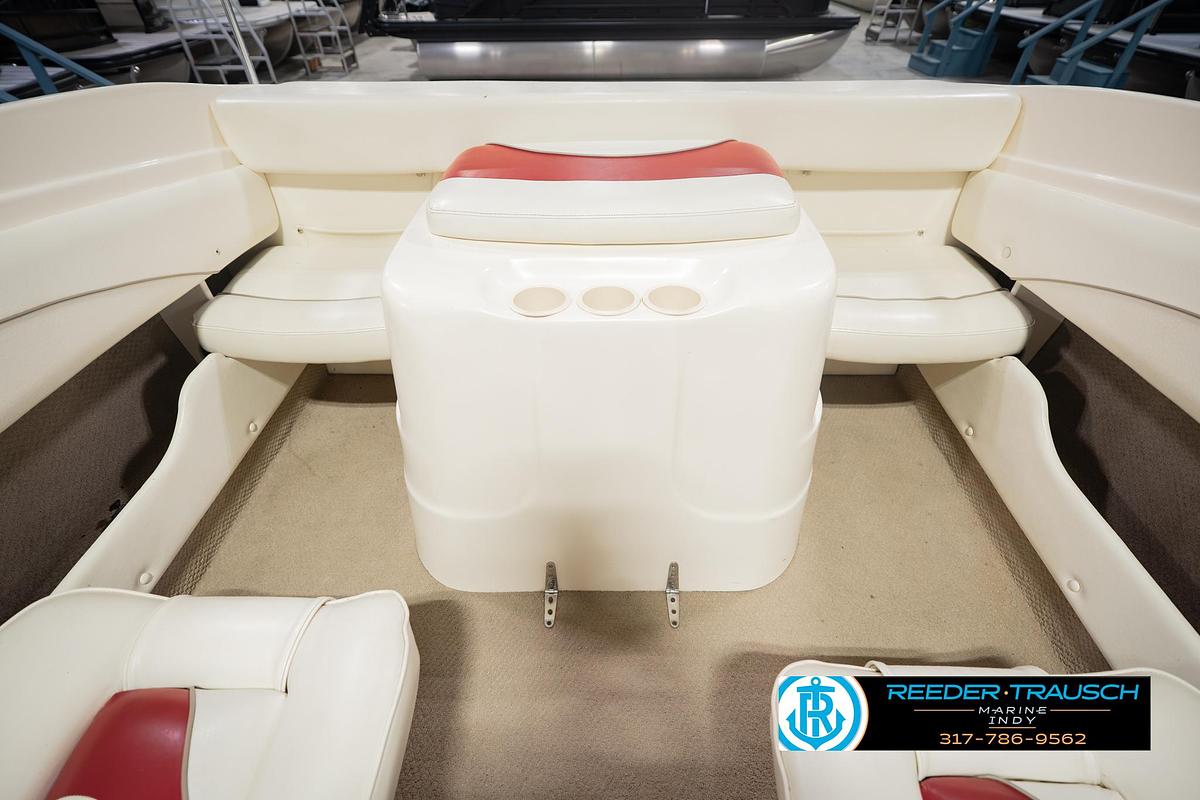 Used 2003 Rinker 180
