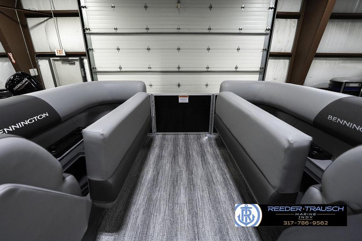 2025 Bennington 21 SS
