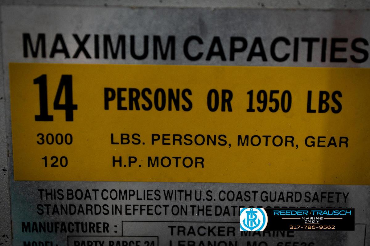 Used 1996 Suntracker Party Barge 24