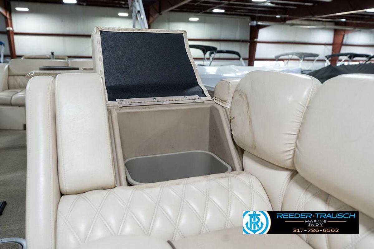 Used 2014 Bennington 25 RCB