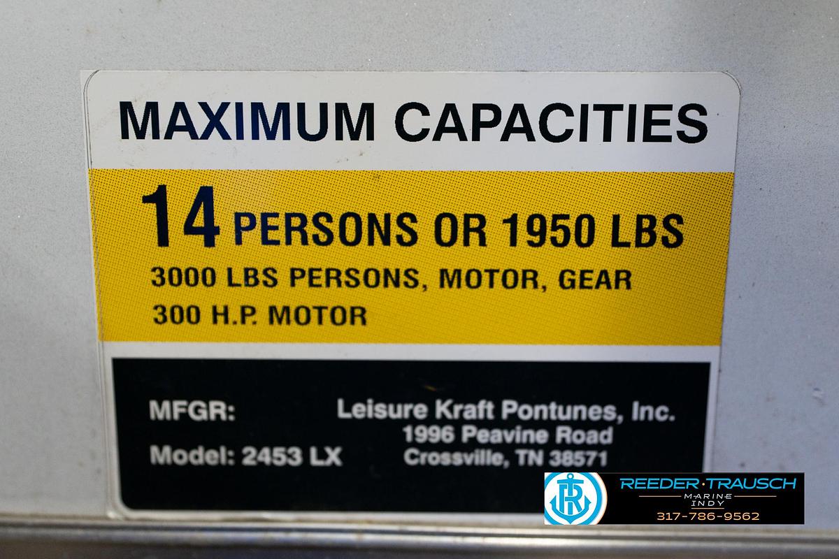 Used 2020 Leisure Craft 2435 LX