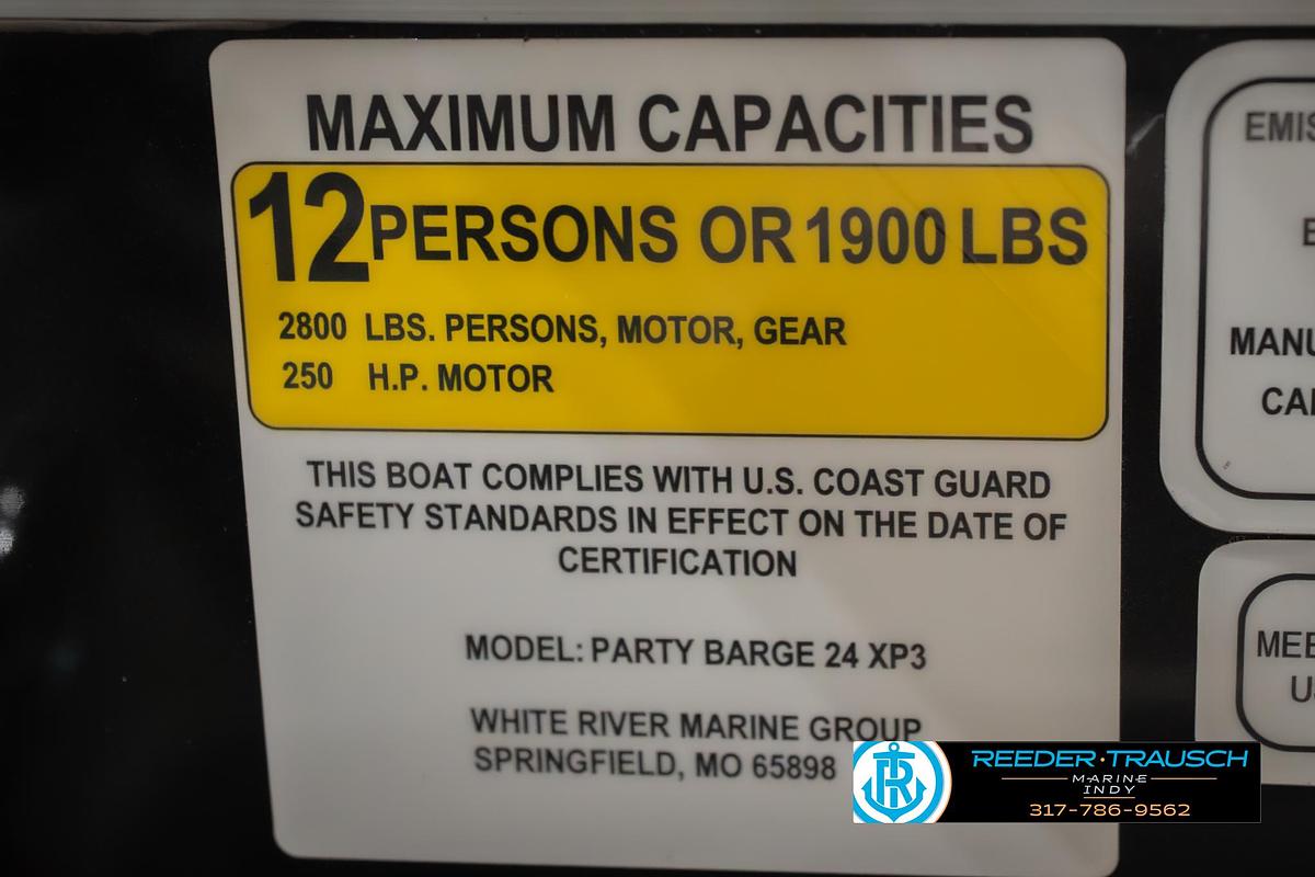 Used 2020 Sun Tracker Party Barge 24 DLX