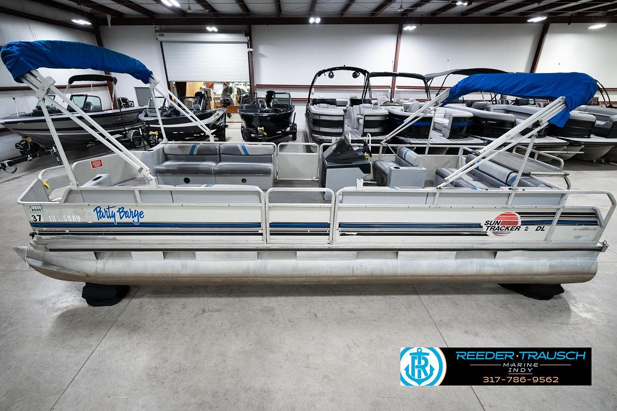 Used 1992 Sun Tracker Party Barge 24