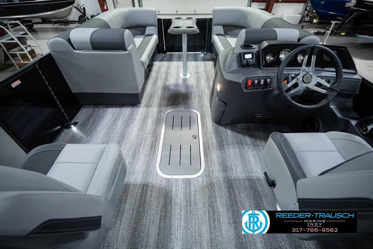 2027 Bennington 22 SSR
