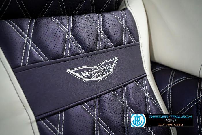 2025 Bennington QX SB T2