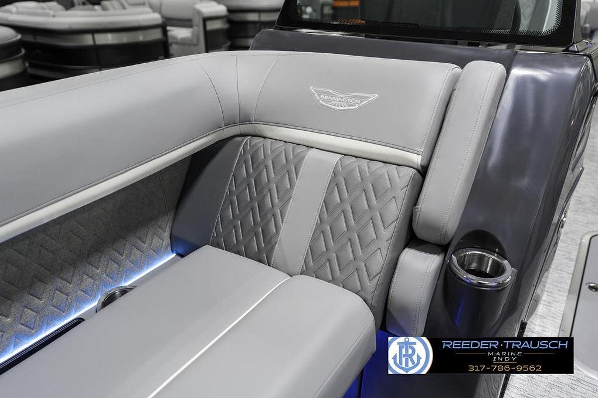2025 Bennington 22 MFB