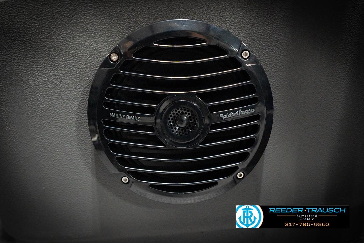 2026 Bennington 22 SSB