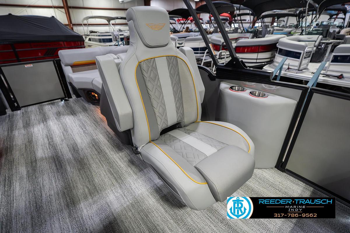 2026 Bennington 22 MFB