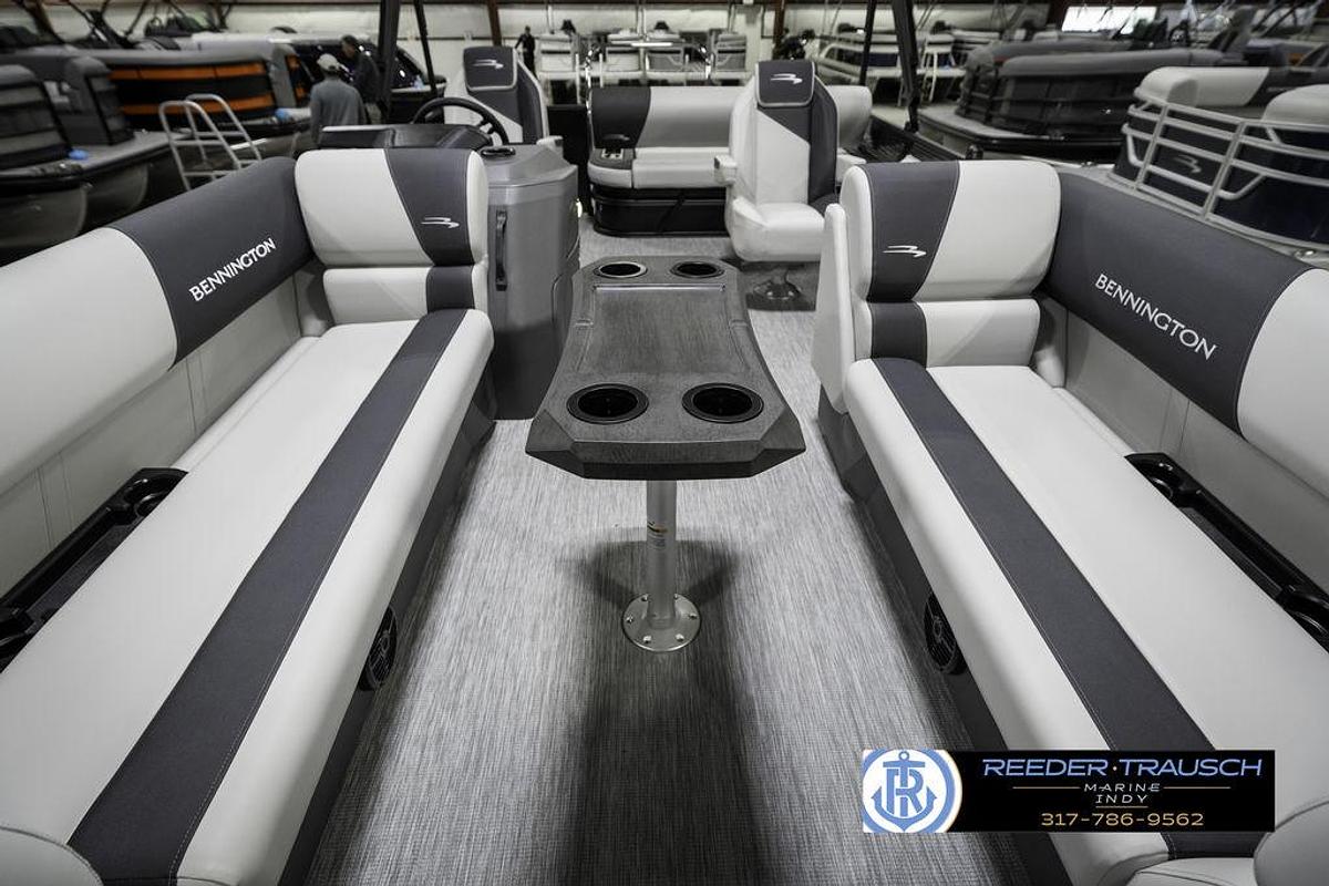 2025 Bennington 22 SSB