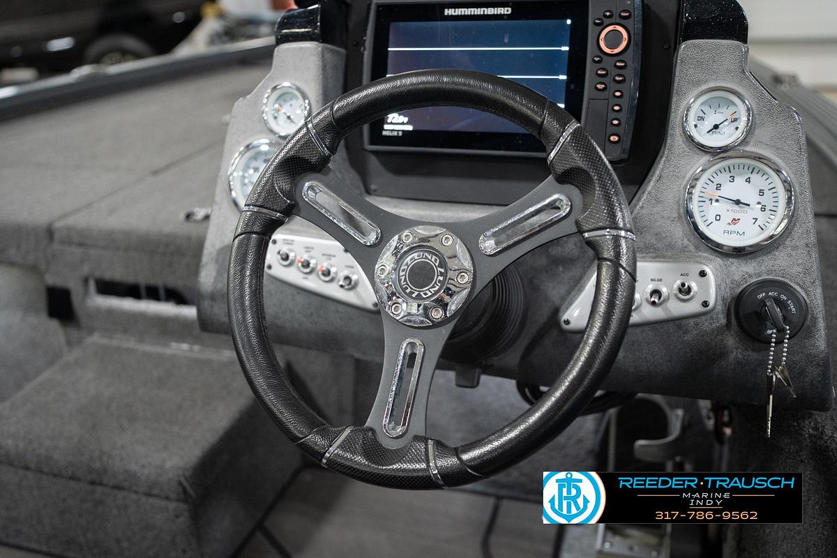 Used 2020 Lund 1875 Pro V Bass