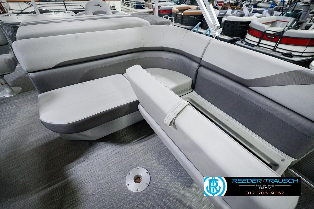 Used 2023 Bennington 22 SXSAPG