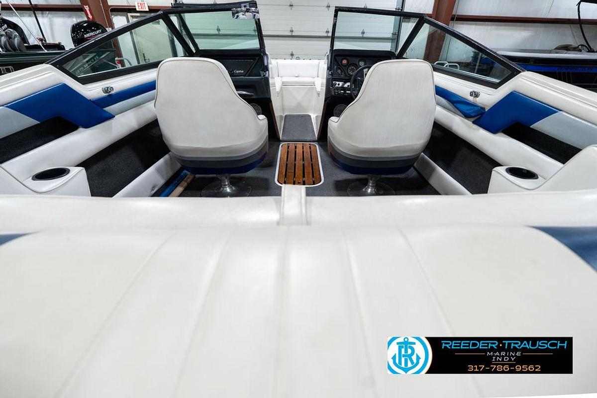 Used 1990 Rinker 206 Captiva