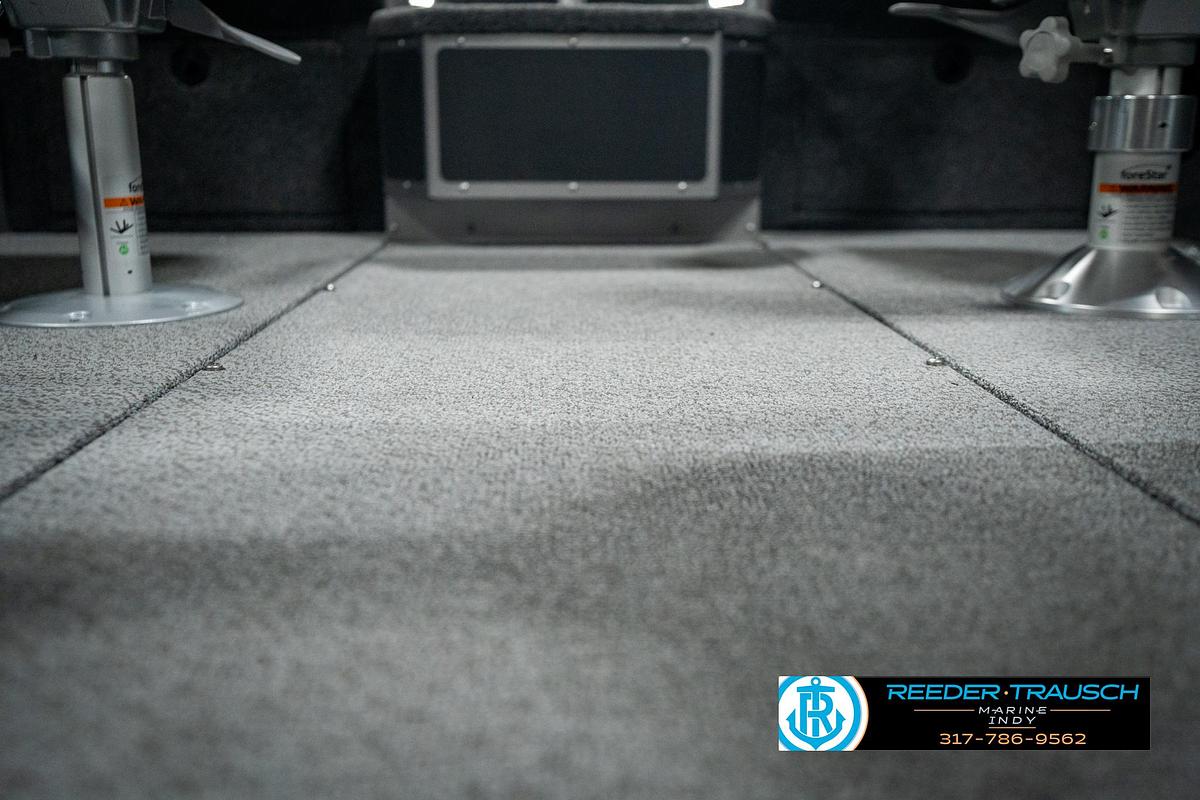 2025 Lund 2075 Impact XS