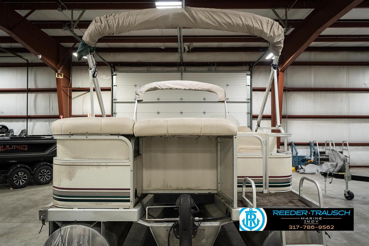 Used 2000 Bennington 2275 LX