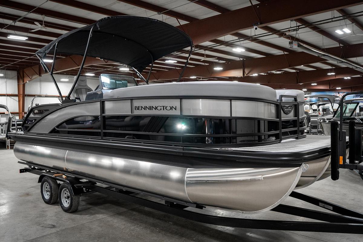 2025 Bennington 24 MSB