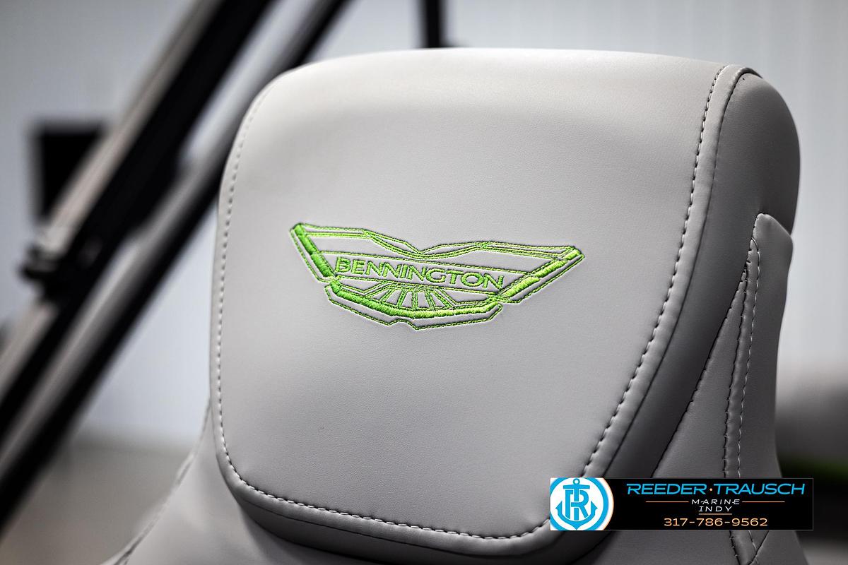 2025 Bennington 22 MFB