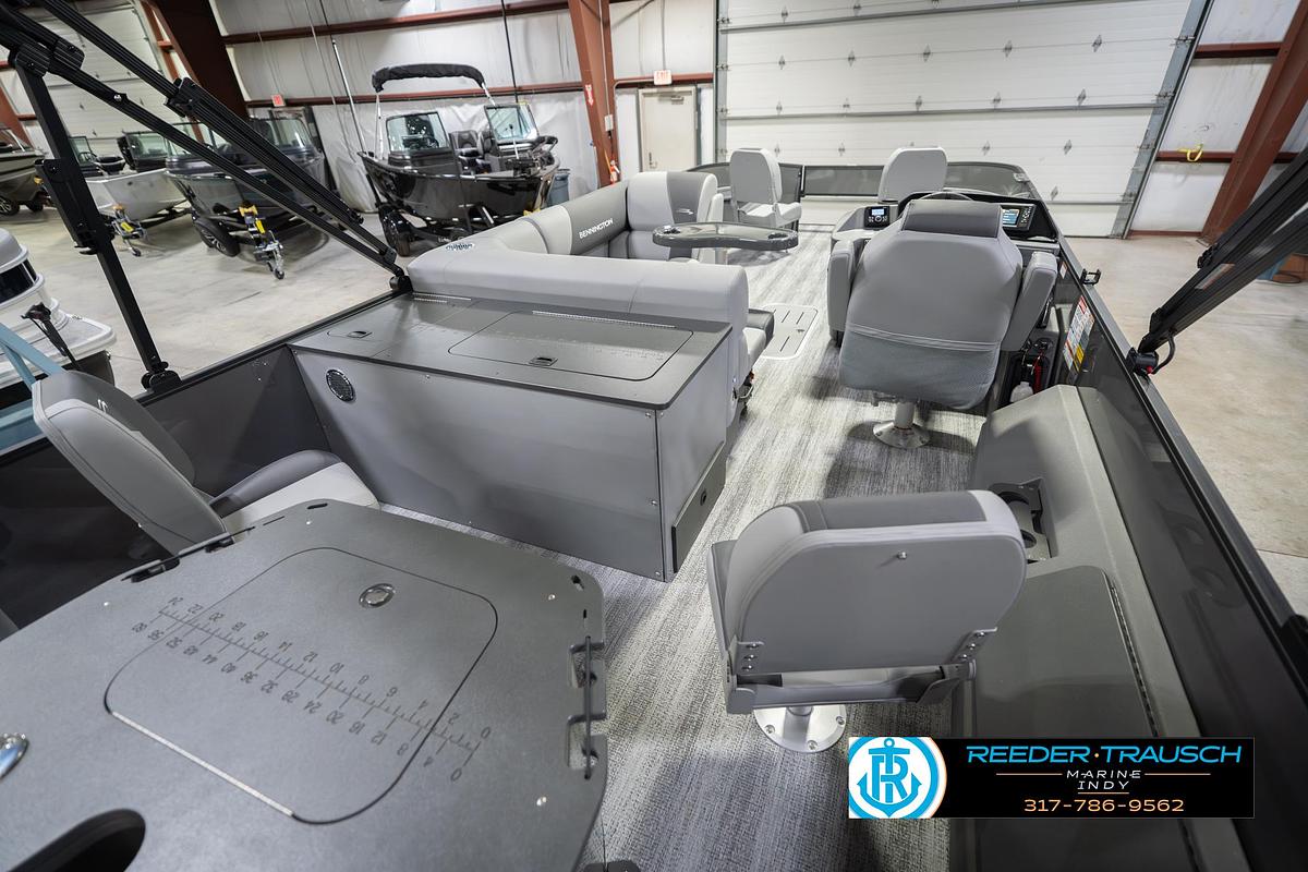 2026 Bennington 22 SF