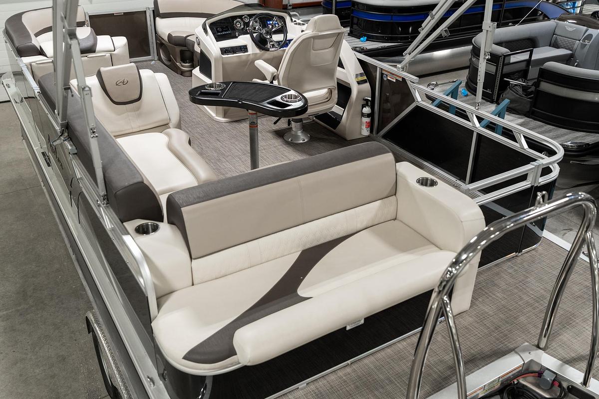 Used 2022 Avalon 2285 LSZ CRB