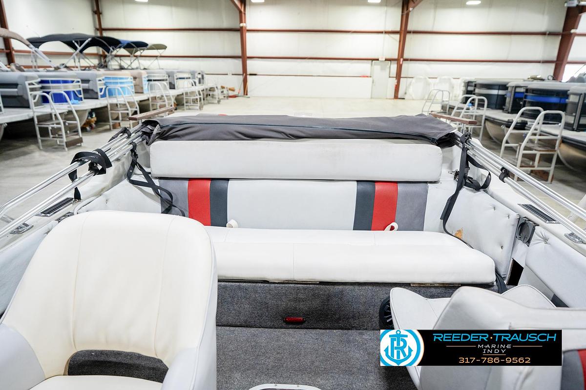 Used 1987 Hurricane 17 Deck Boat