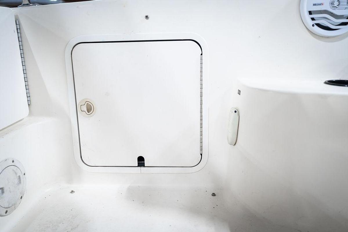 Used 1997 Sea Ray 240 Sundancer