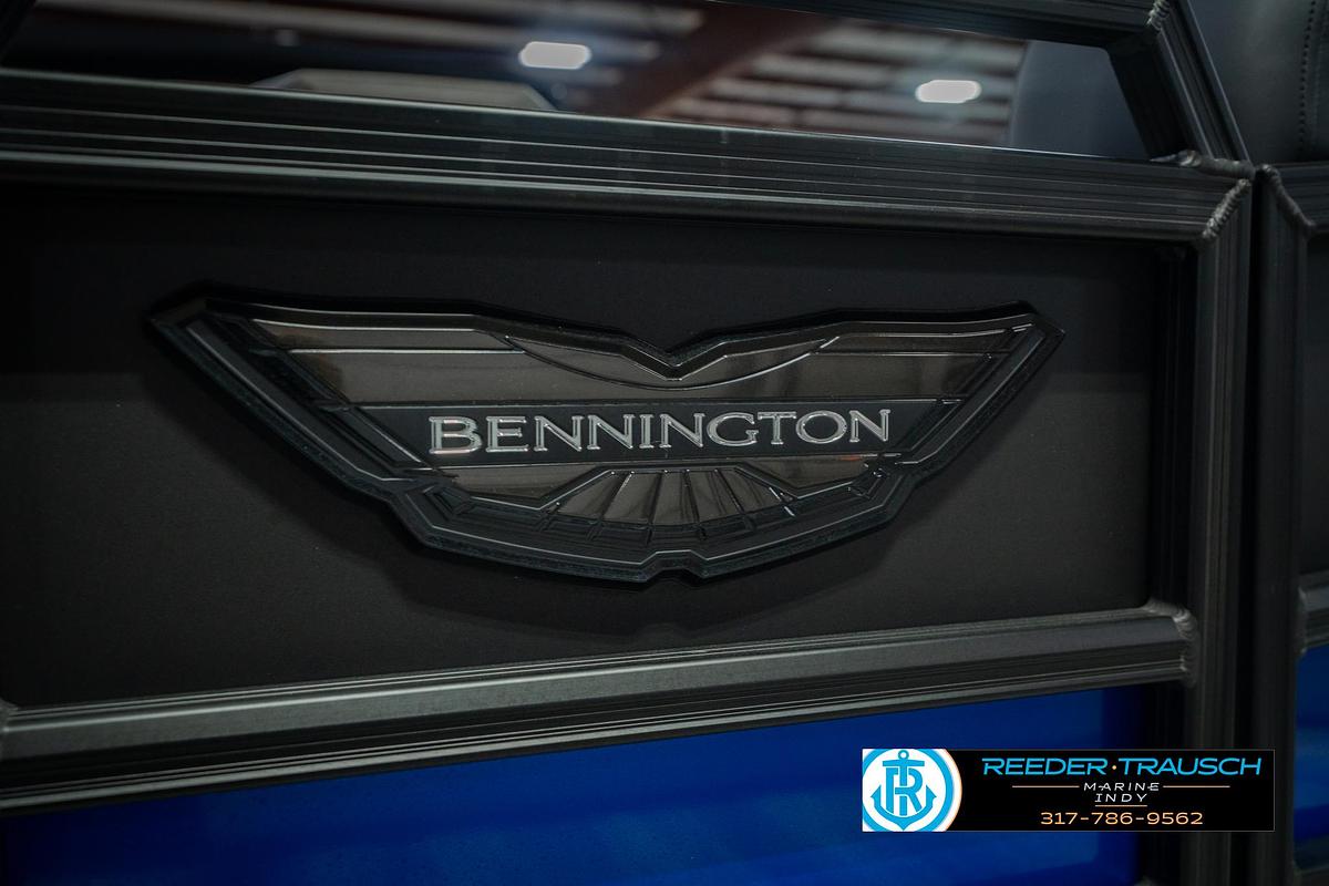 2027 Bennington 24 MFB