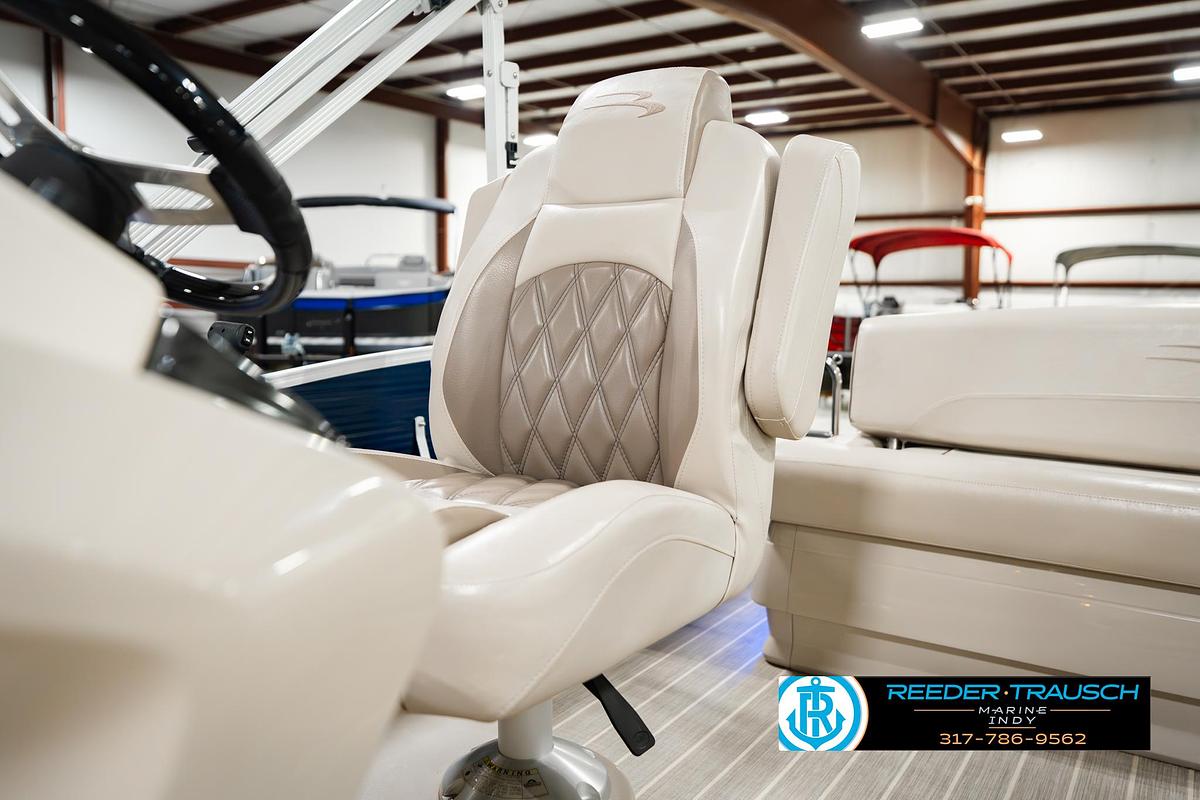Used 2016 Bennington 2375 RSB