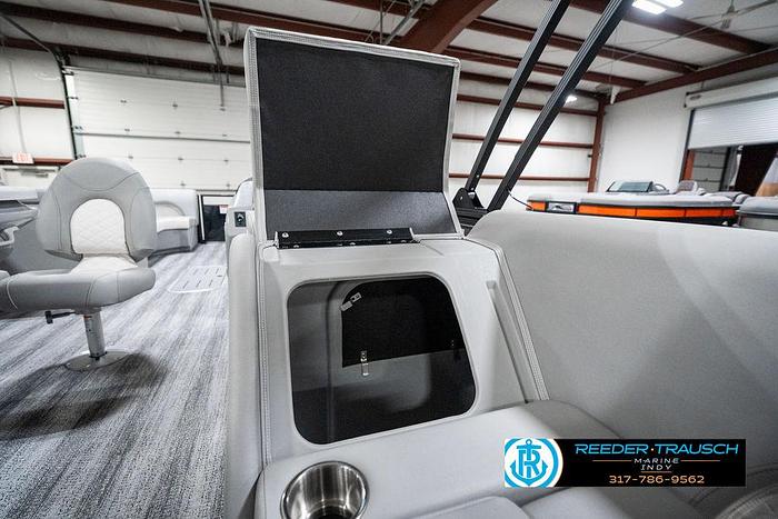 2025 Bennington 25 LPD