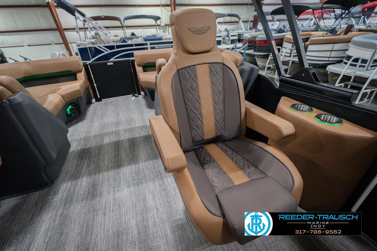 2026 Bennington 22 MFB