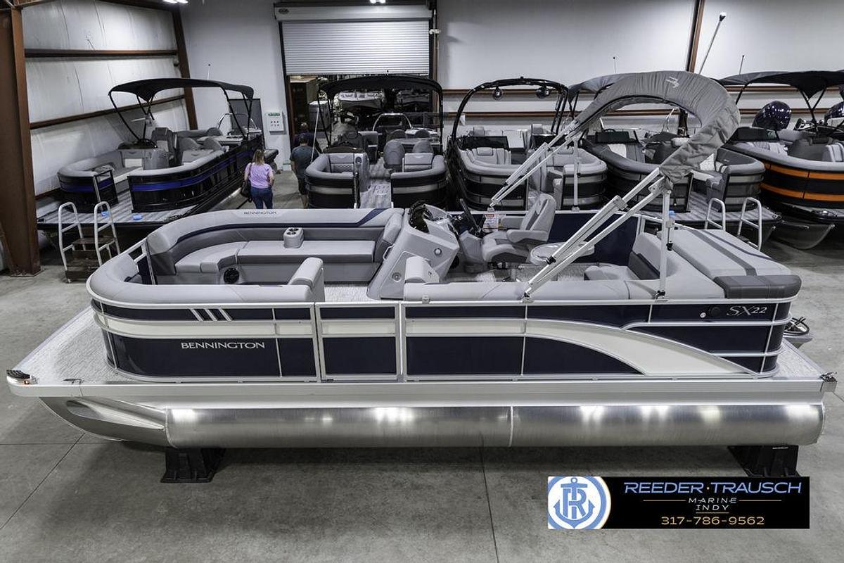 2025 Bennington 22 SXL