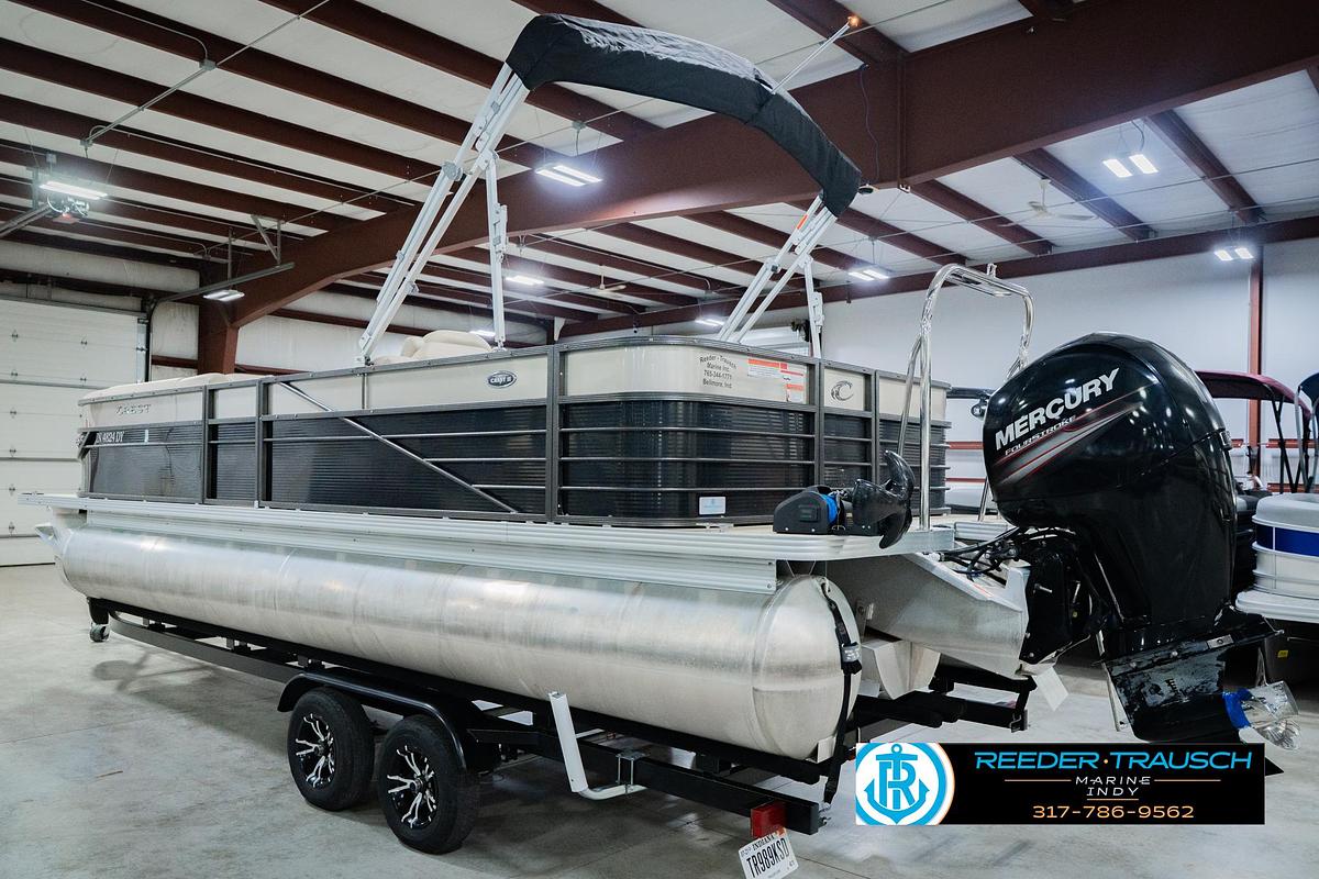 Used 2016 Crest 250 SLR2