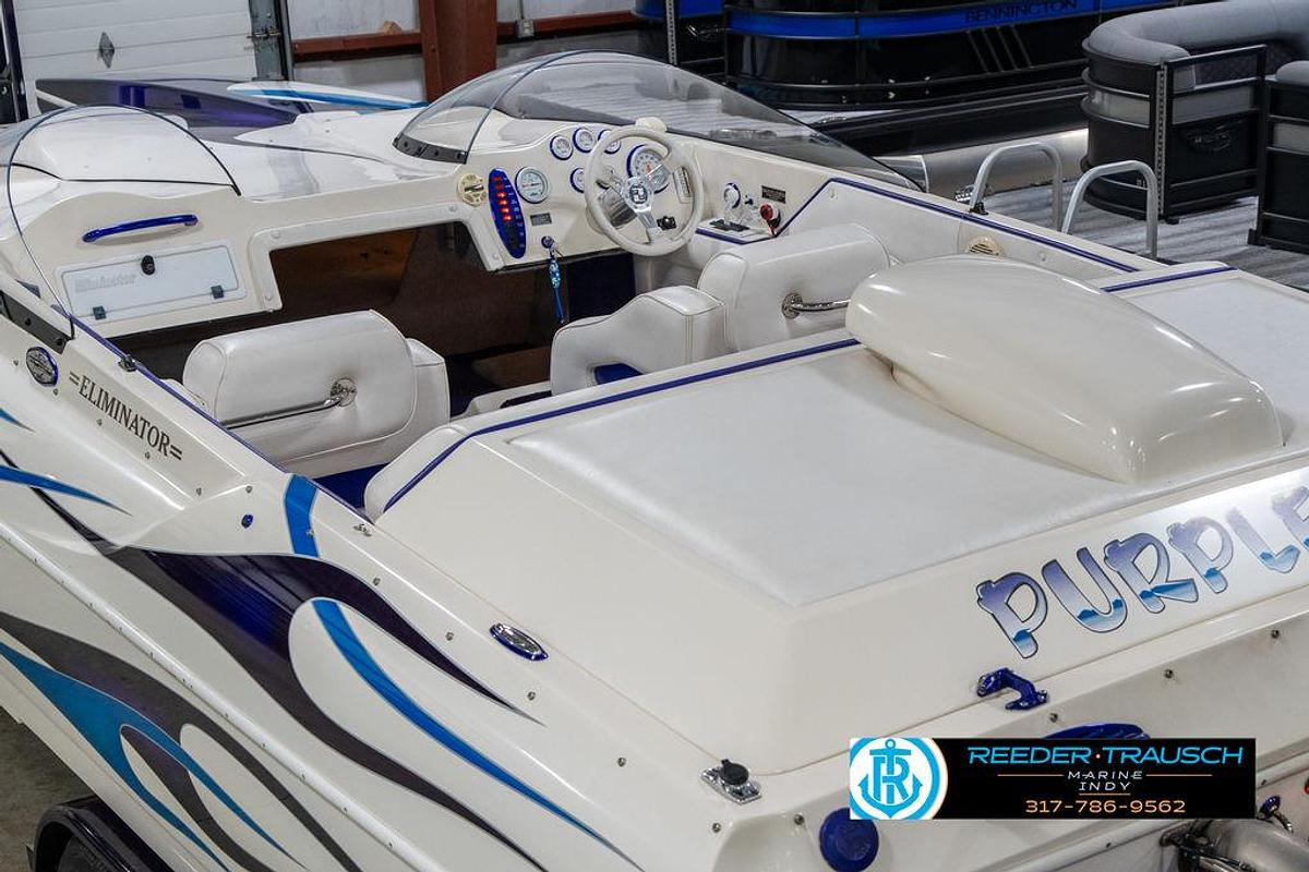 Used 2001 Eliminator 26 Daytona