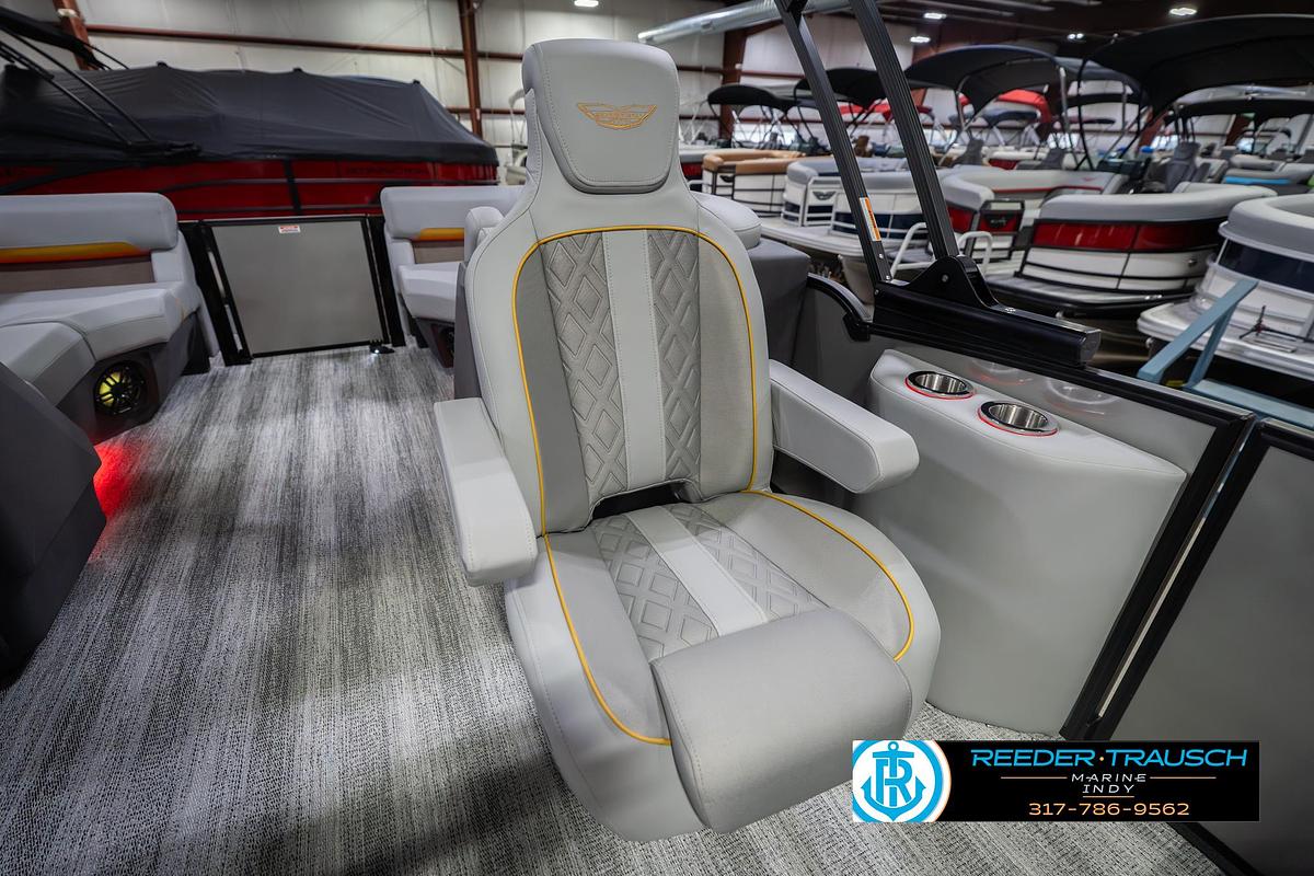 2026 Bennington 22 MFB