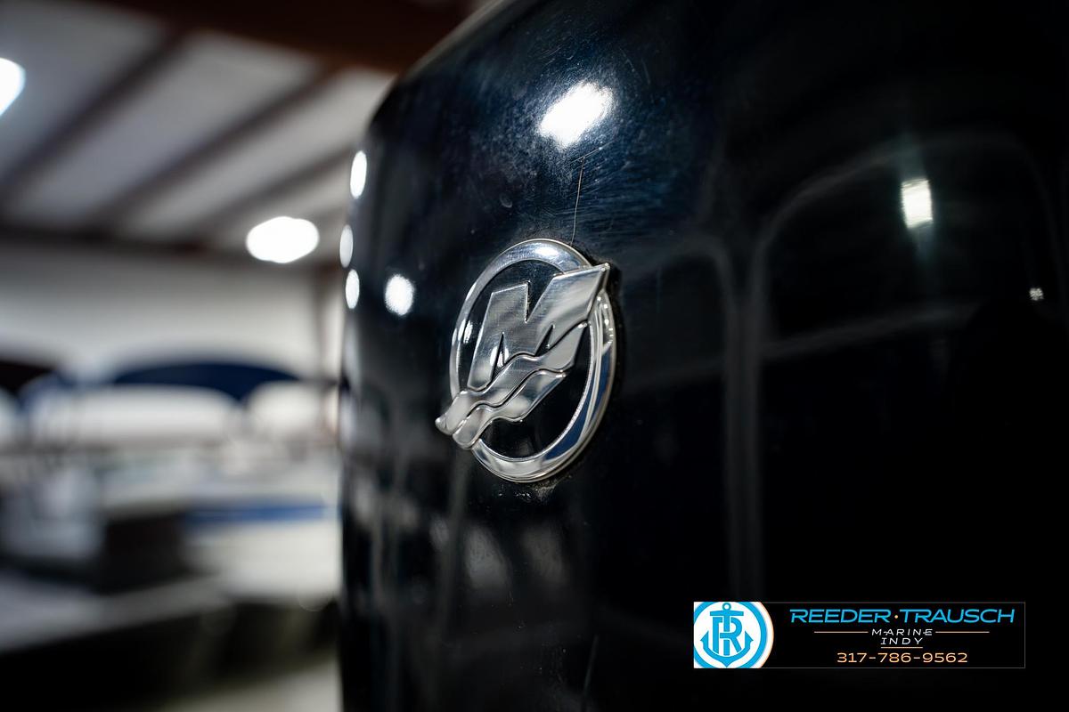 Used 2021 Bennington 22 SVSR