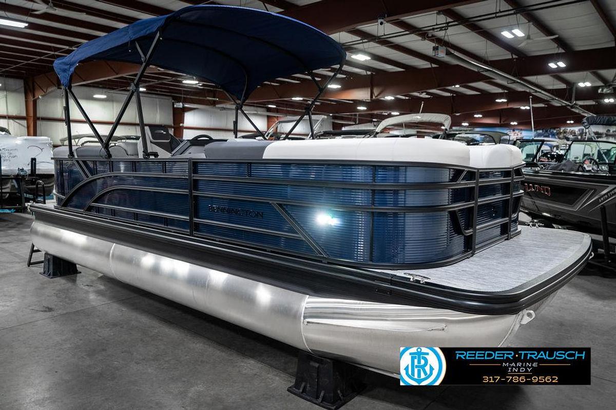 2025 Bennington 22 SSR