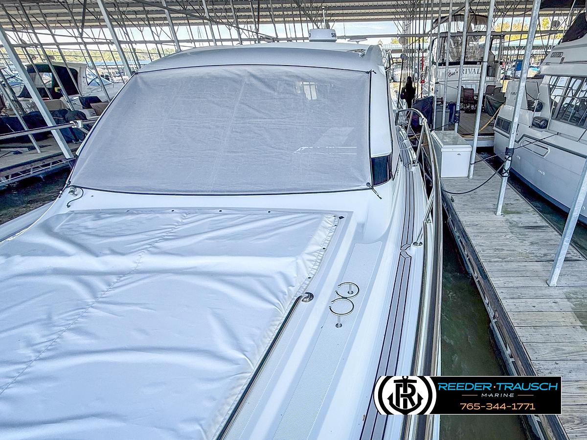 2021 Four Winns Vista 355 Coupe OB