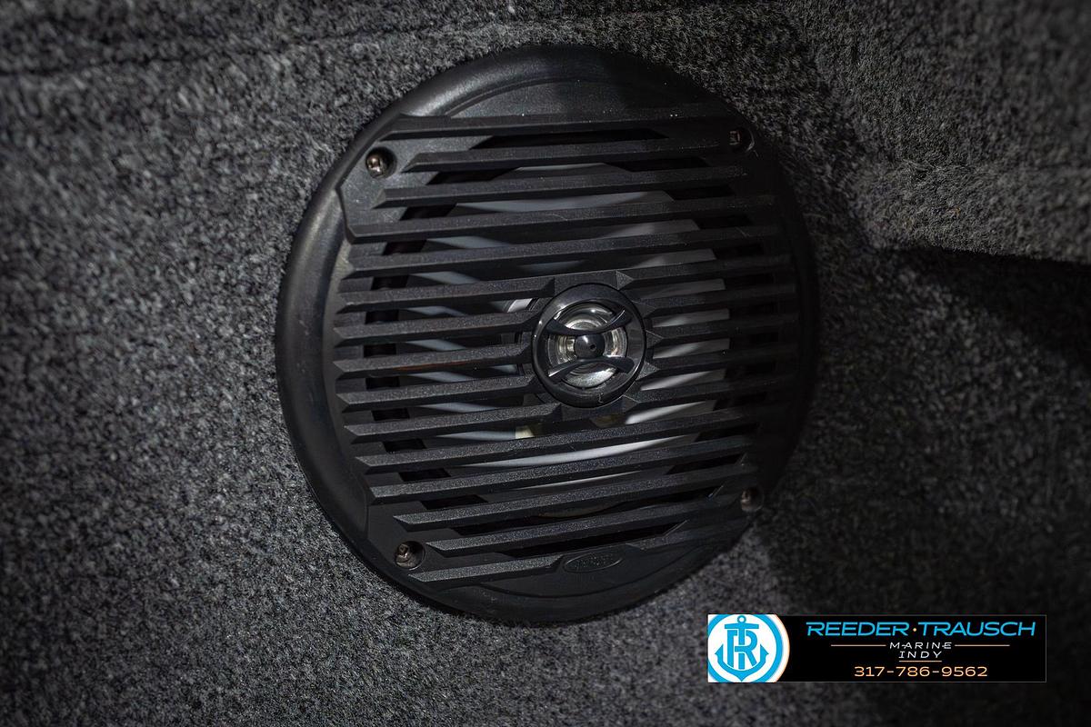 Used 2022 Lund 1875 Impact