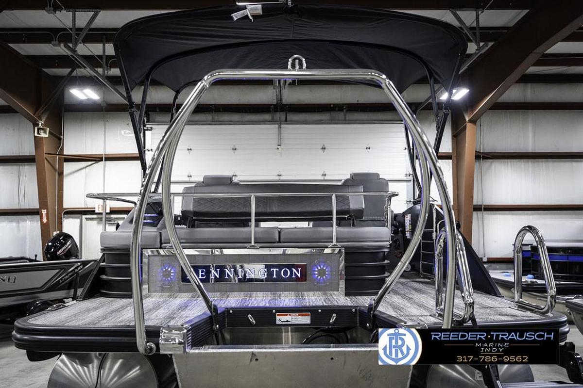 2025 Bennington 23 LTSB