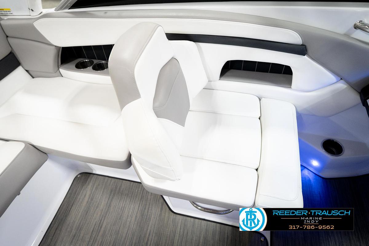 Used 2020 Four Winns MT H210