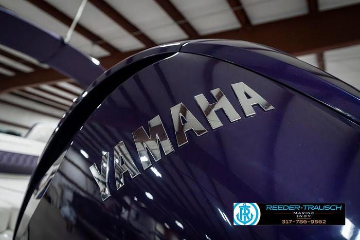 2025 Bennington QX SB T2