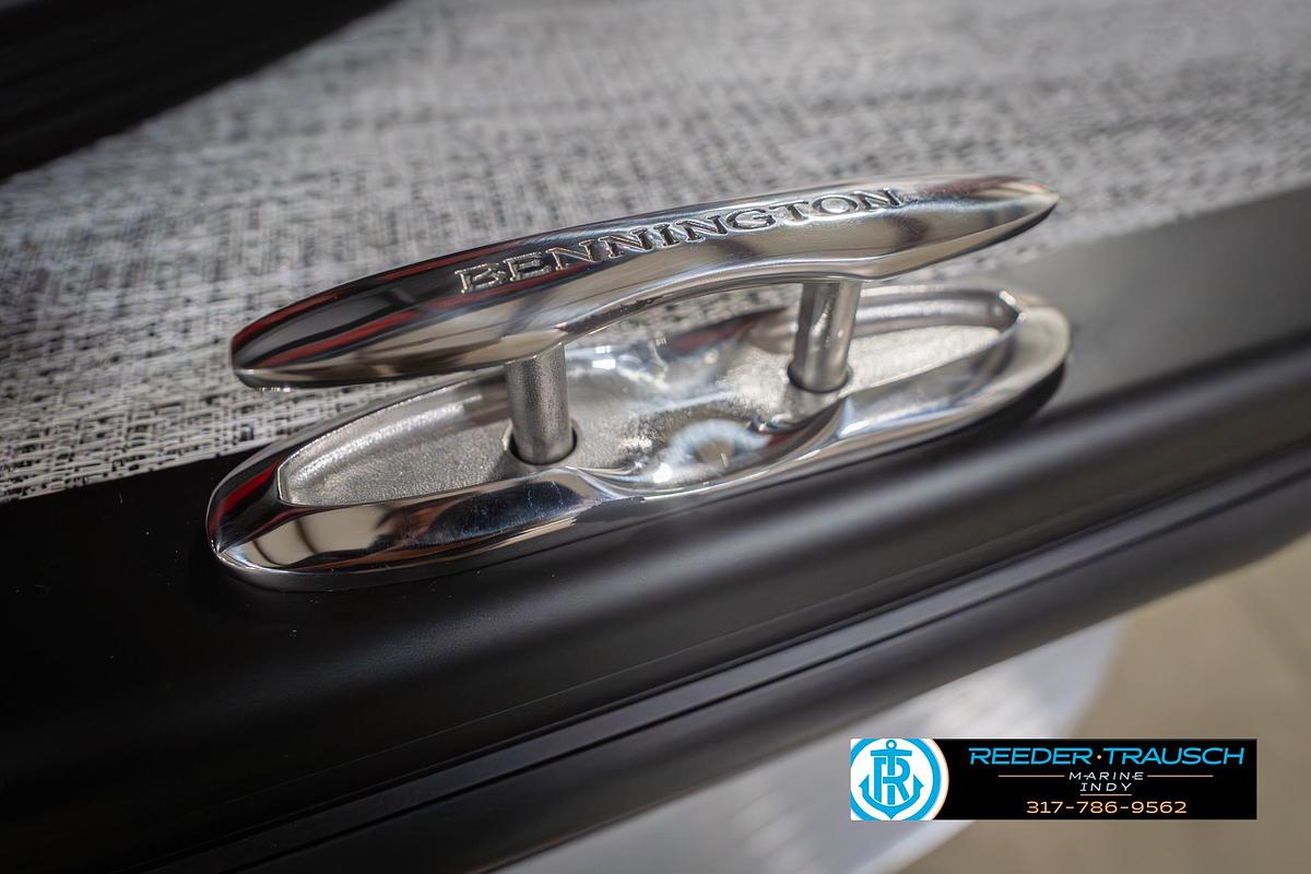 2026 Bennington 22 MFB