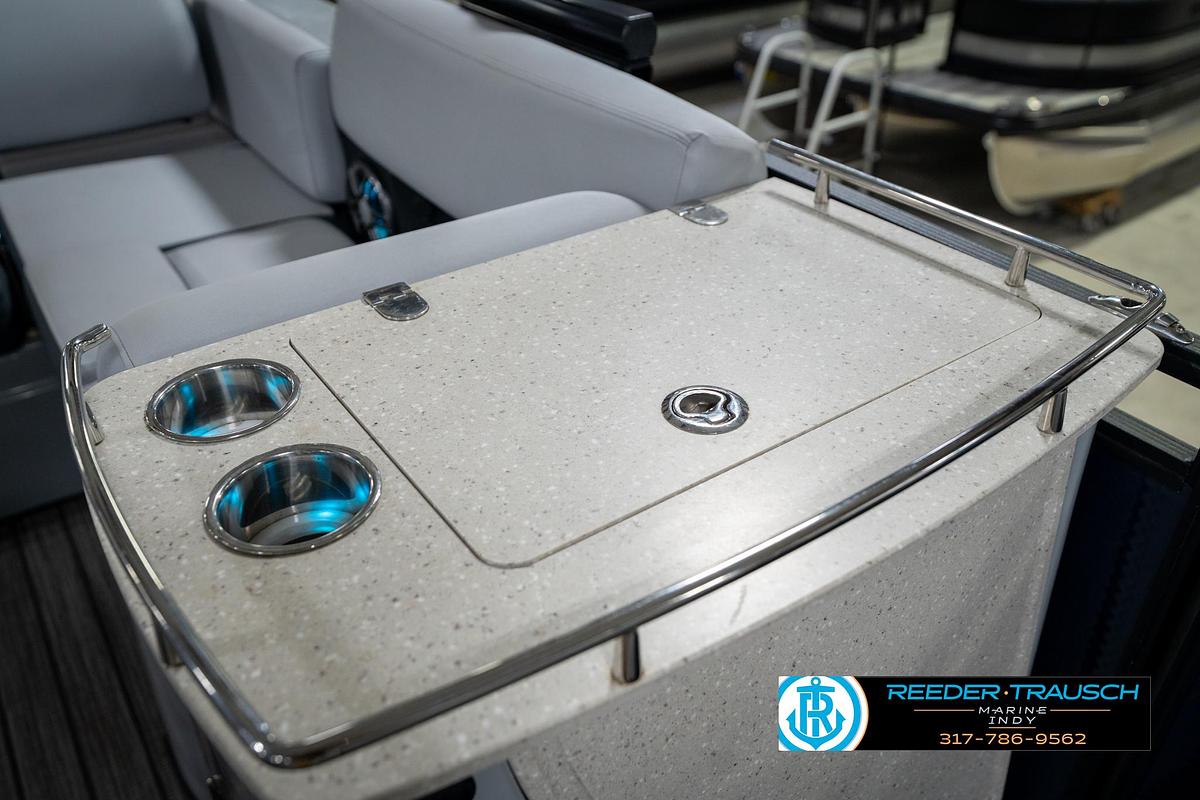 Used 2020 Harris Solstice