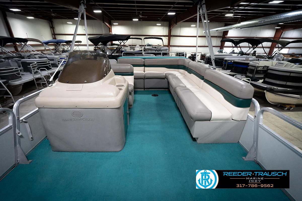 Used 1996 Suntracker Party Barge 24