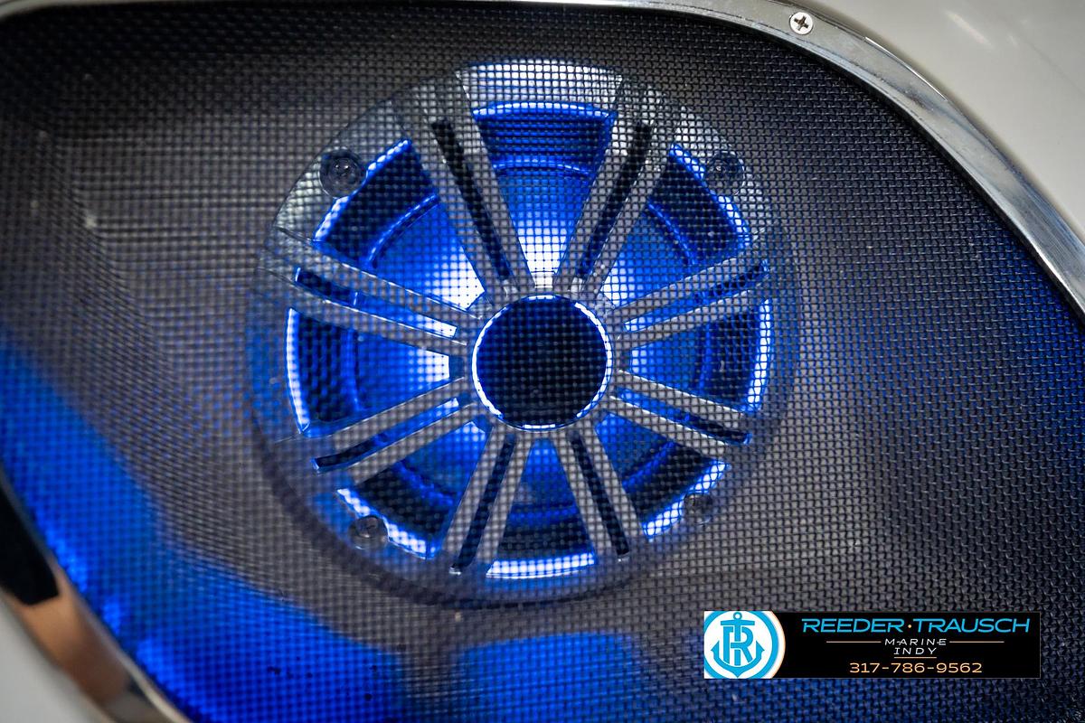 Used 2016 Bennington 2375 RSB