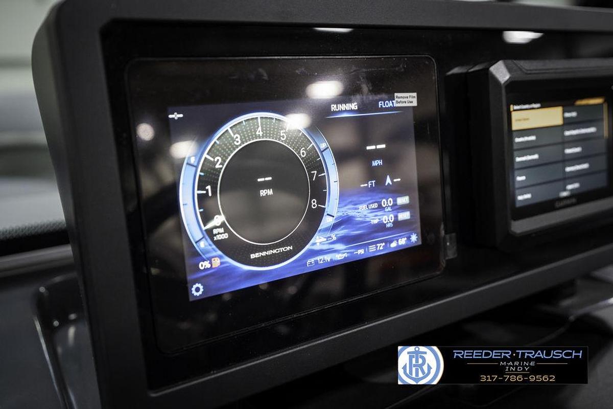 2025 Bennington 24 MFB