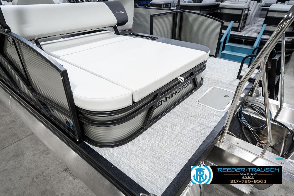 2025 Bennington 22 SSB