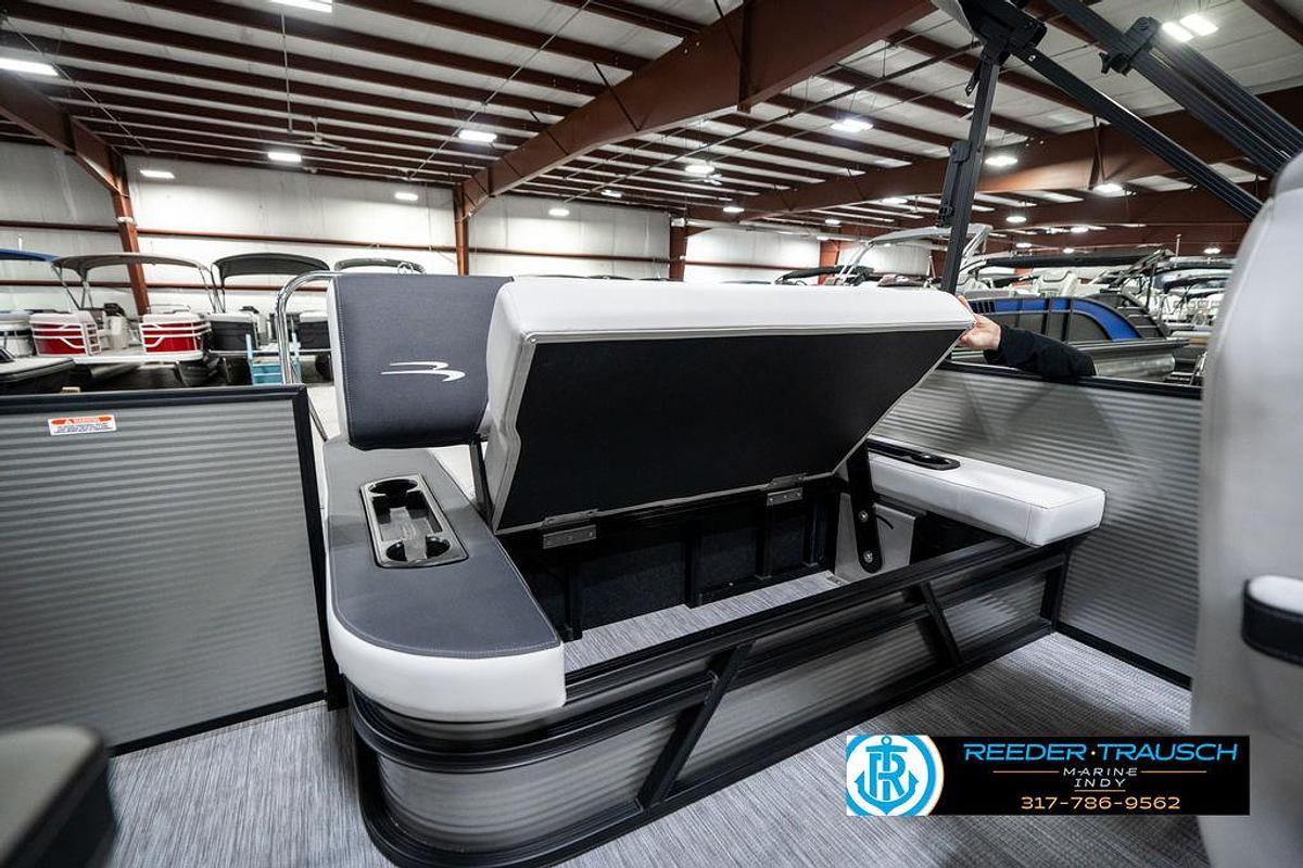 2025 Bennington 22 SSB