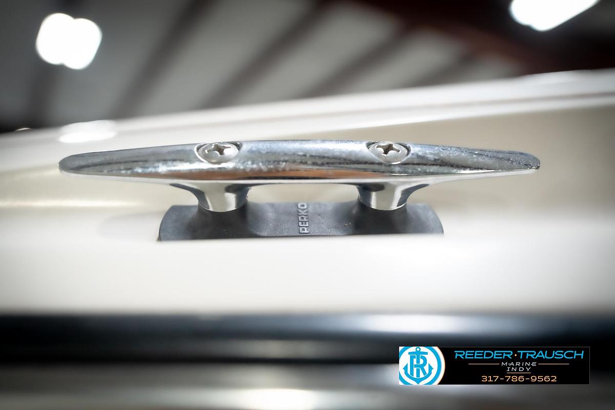 Used 1998 Regal 175 1700LSR