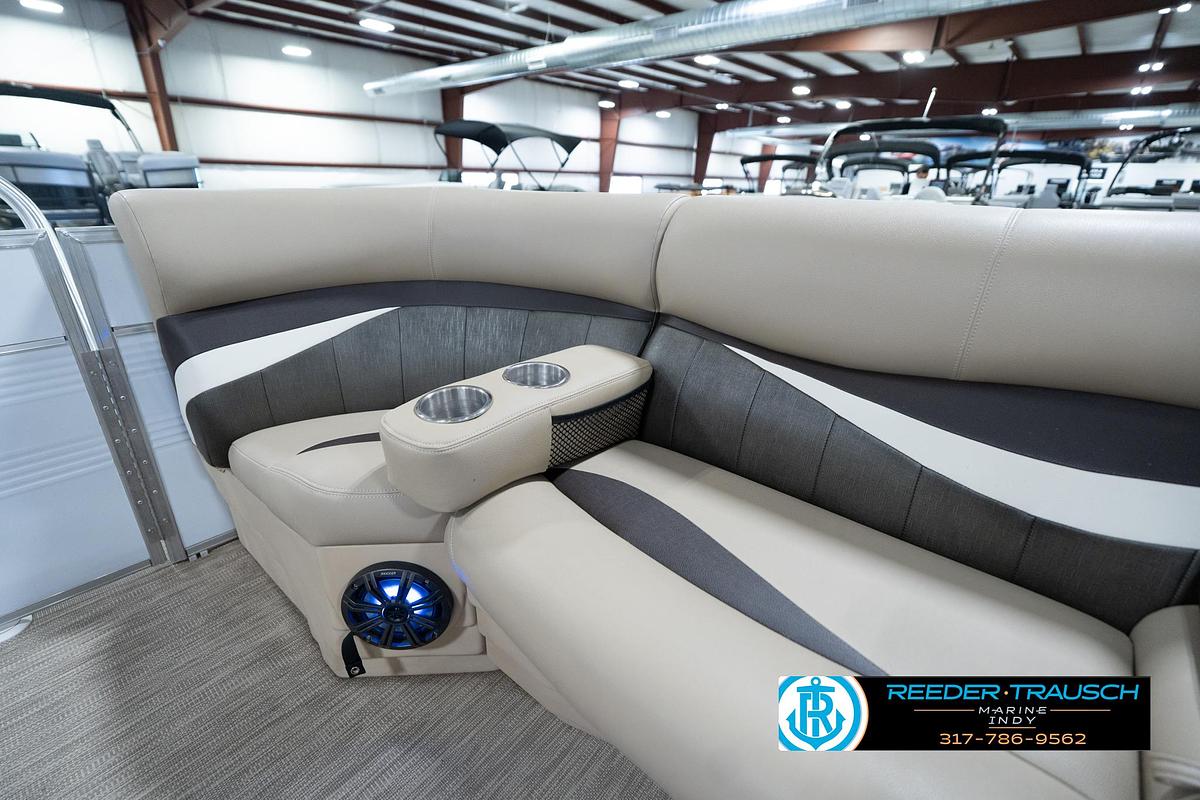 Used 2020 Leisure Craft 2435 LX